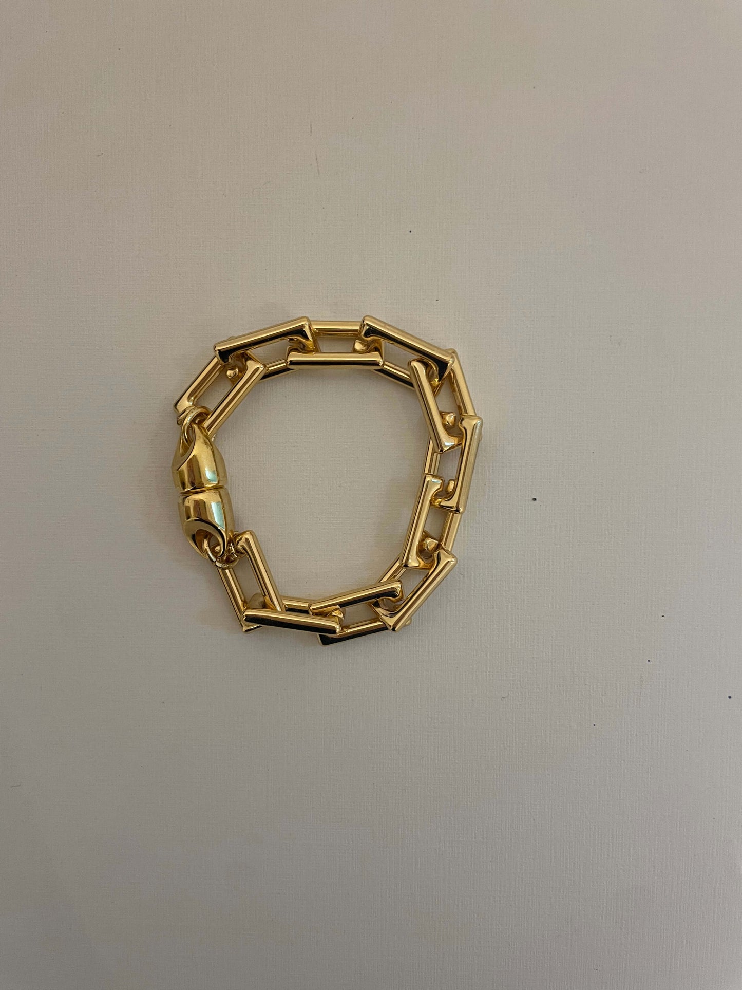 Pulseira Elo Cartier Maxi com Fecho Ímã Ouro