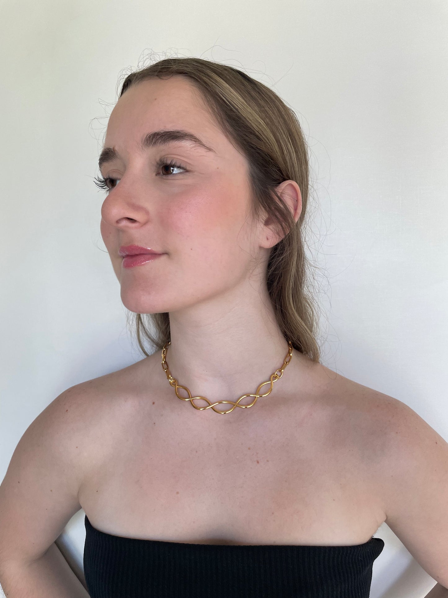 Colar Choker Elos Orgânicos Ouro